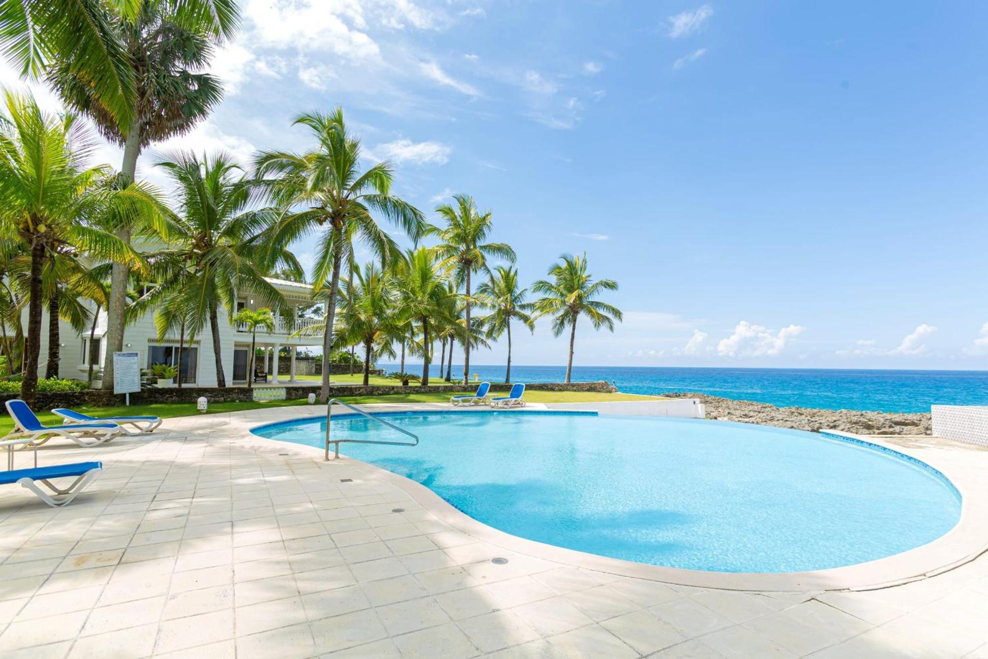 Villa Luxury Oceanfront With Amazing Views