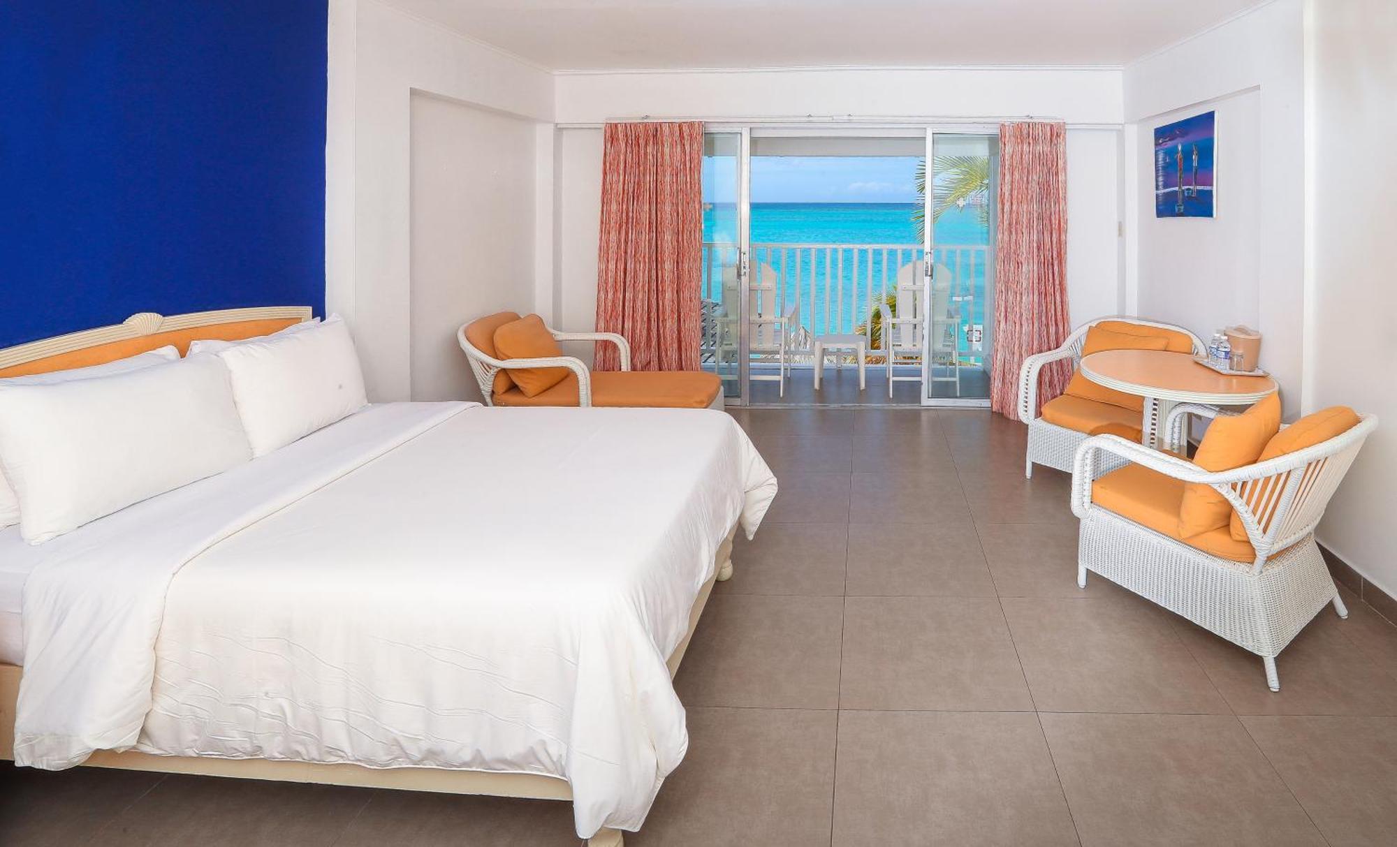 Resort Grand Decameron Montego Beach, A Trademark All-inclusive 3*