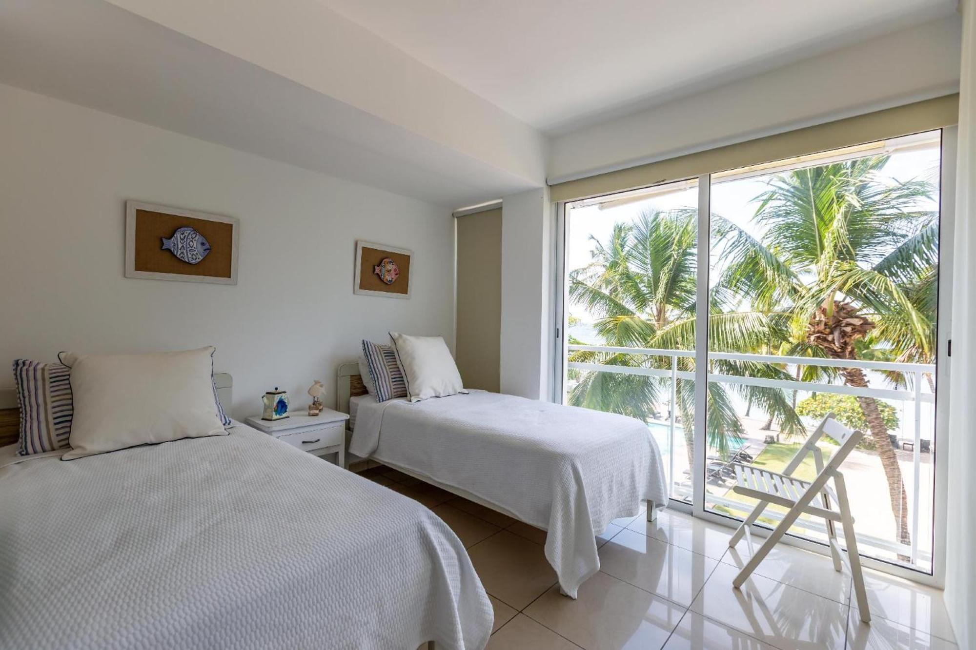 Beachfront 4beds Jacuzzi Privacy Full Kitchen