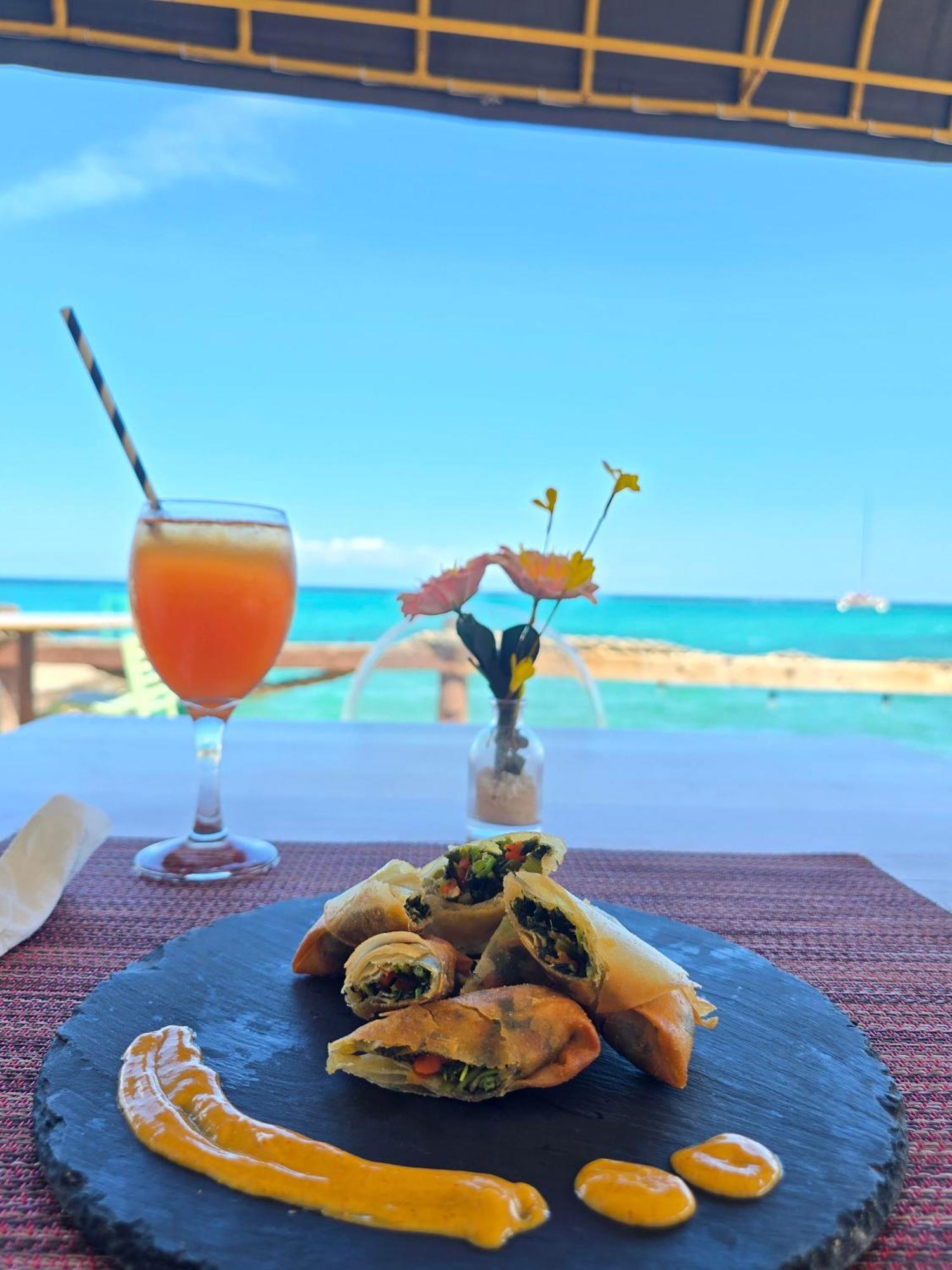 Ocean Palms Hotel