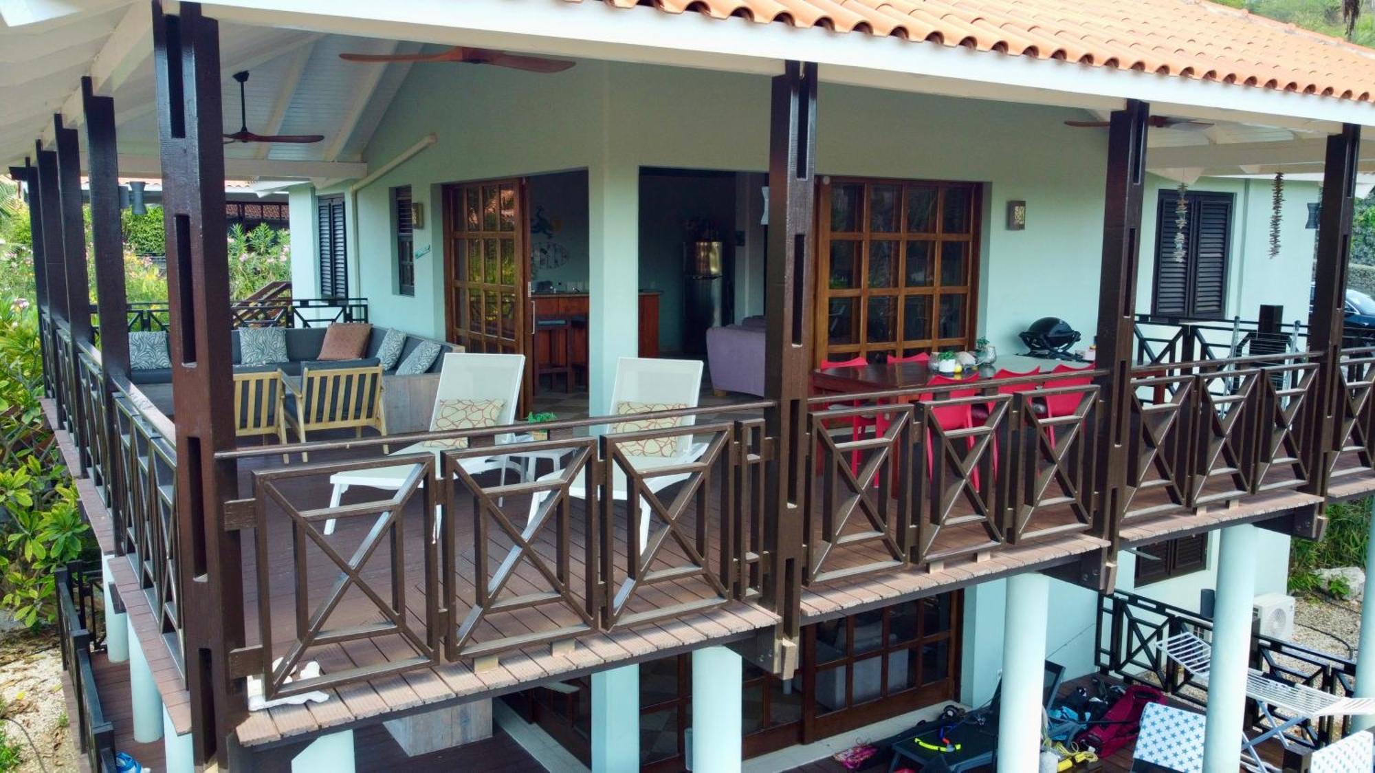 Casa de férias & *