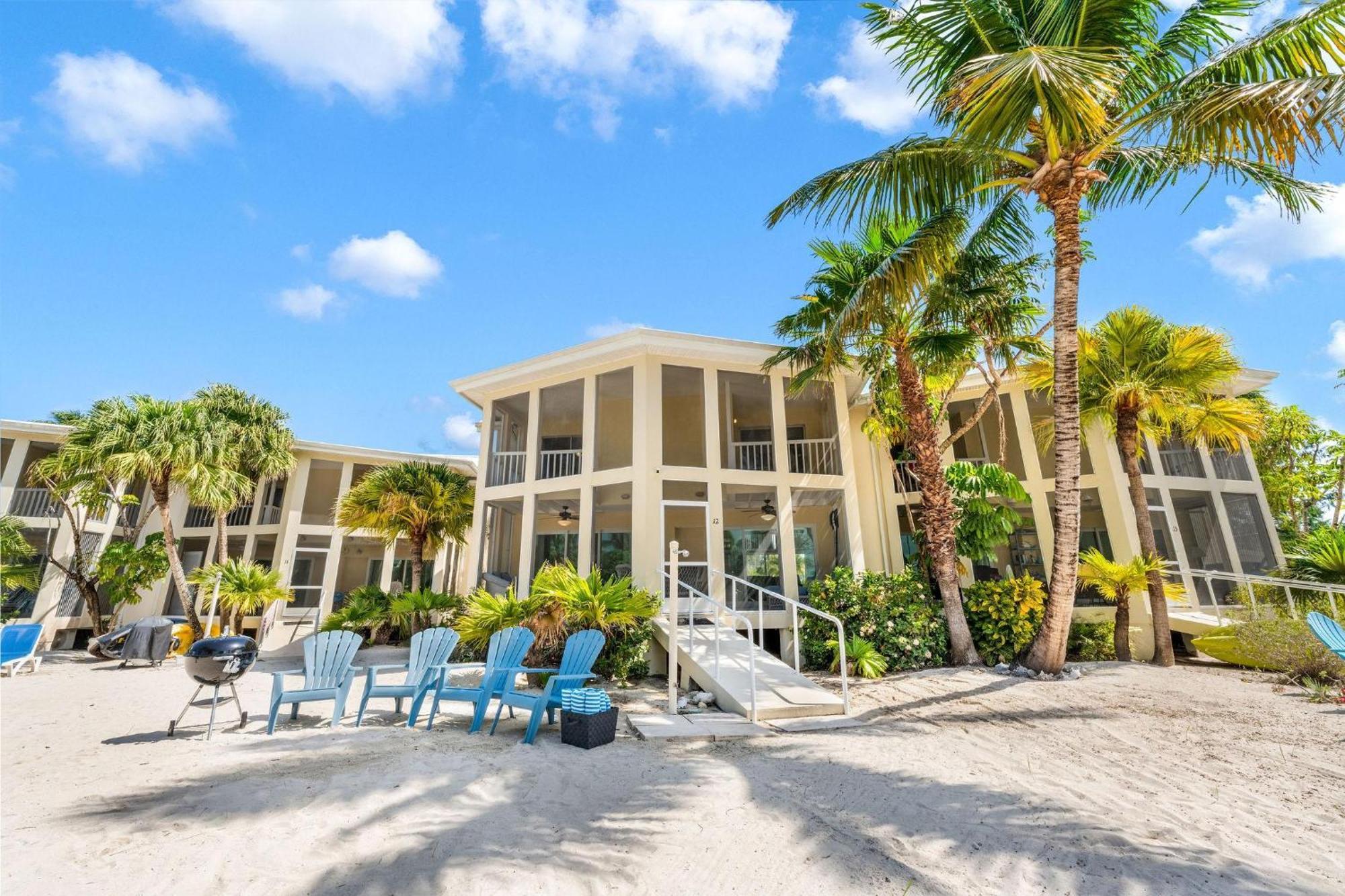 Island House #12 At Point *