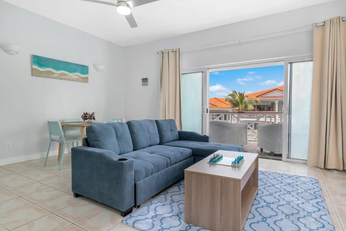 Apartment Penthouse Breathtaking Views Outdoor Terrace The Bight Settlements