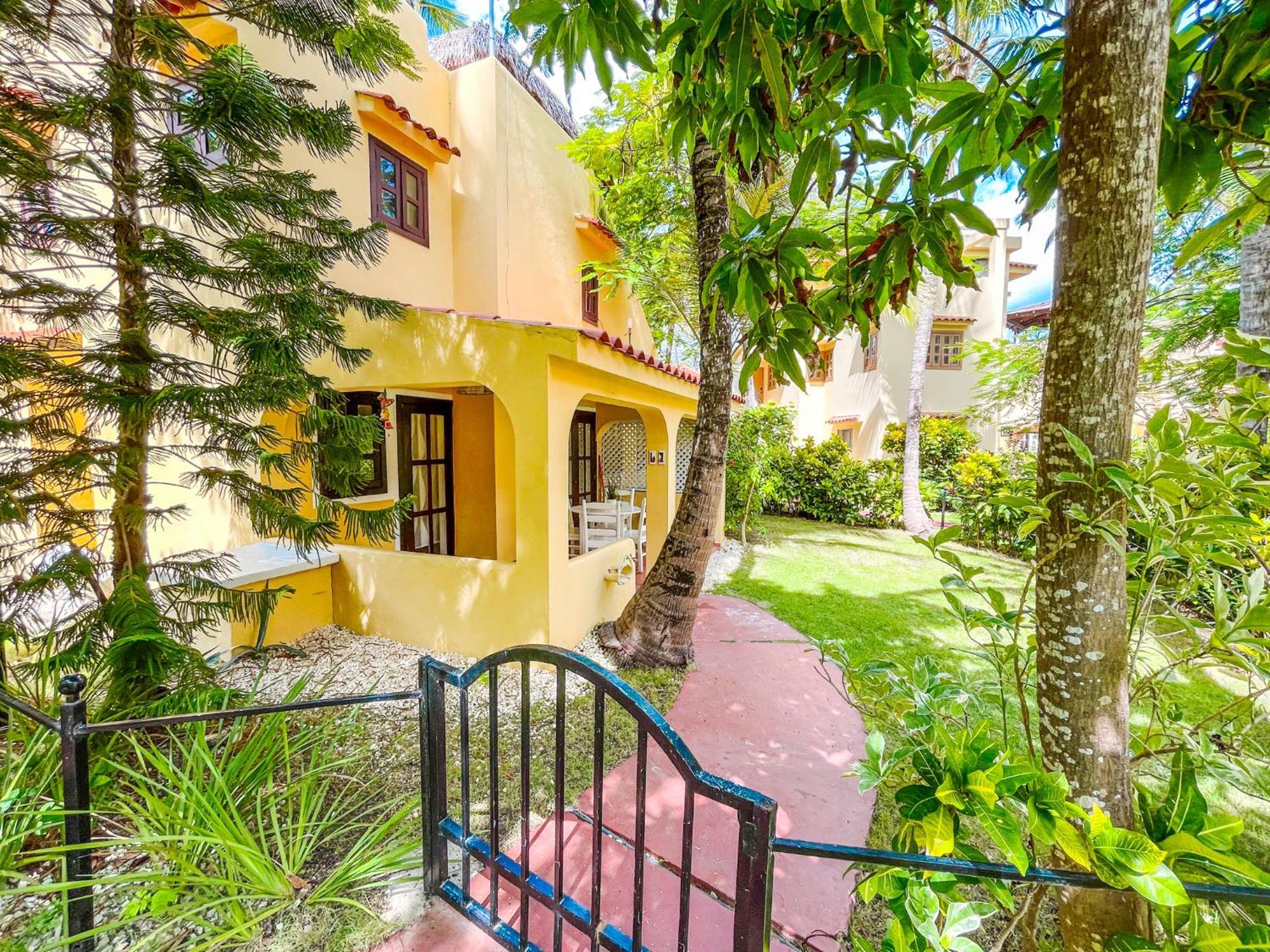 Hotel Vacation - Bavaro Club - Wifi - Parking Punta Cana