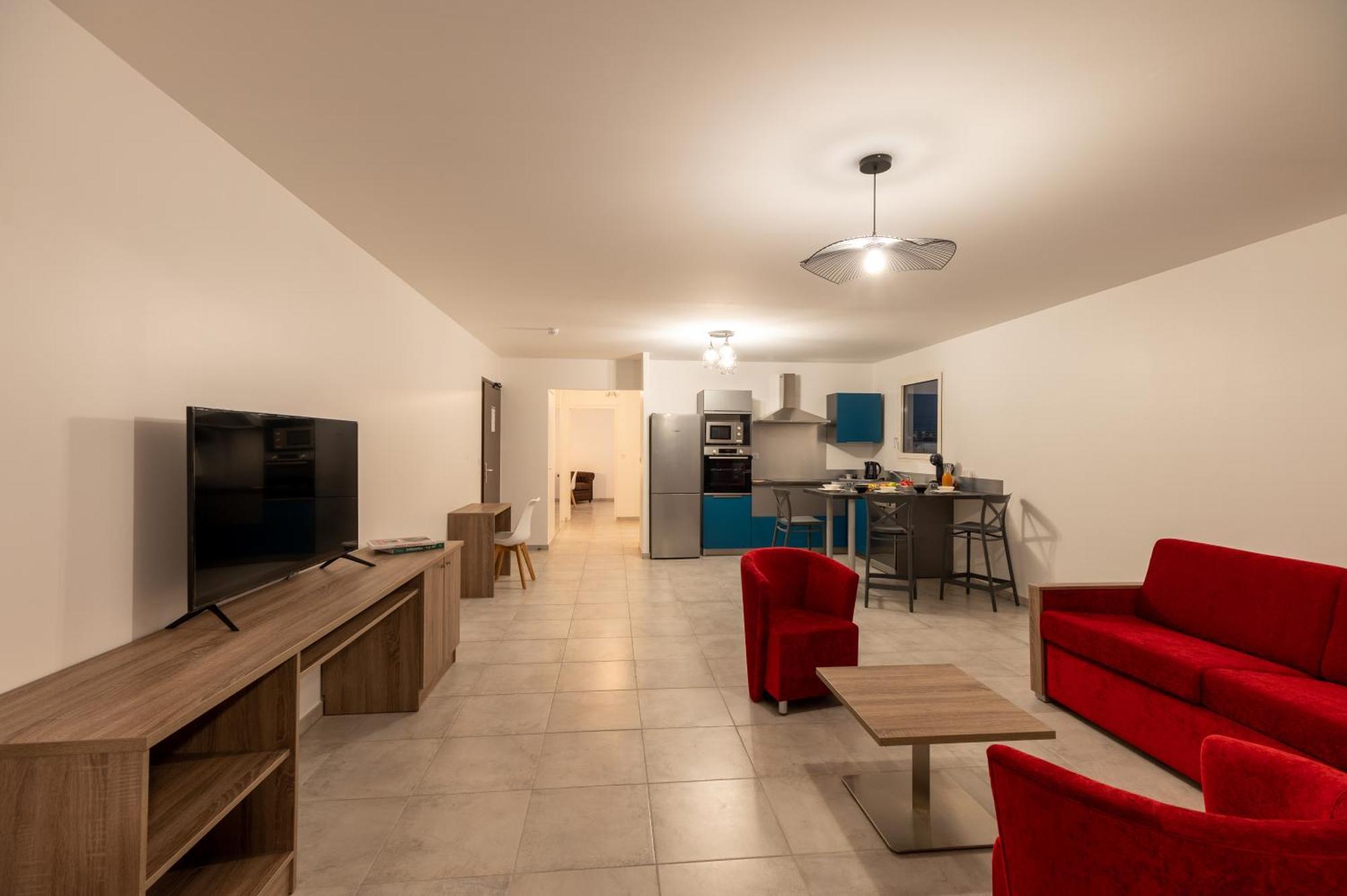Marina Aparthotel