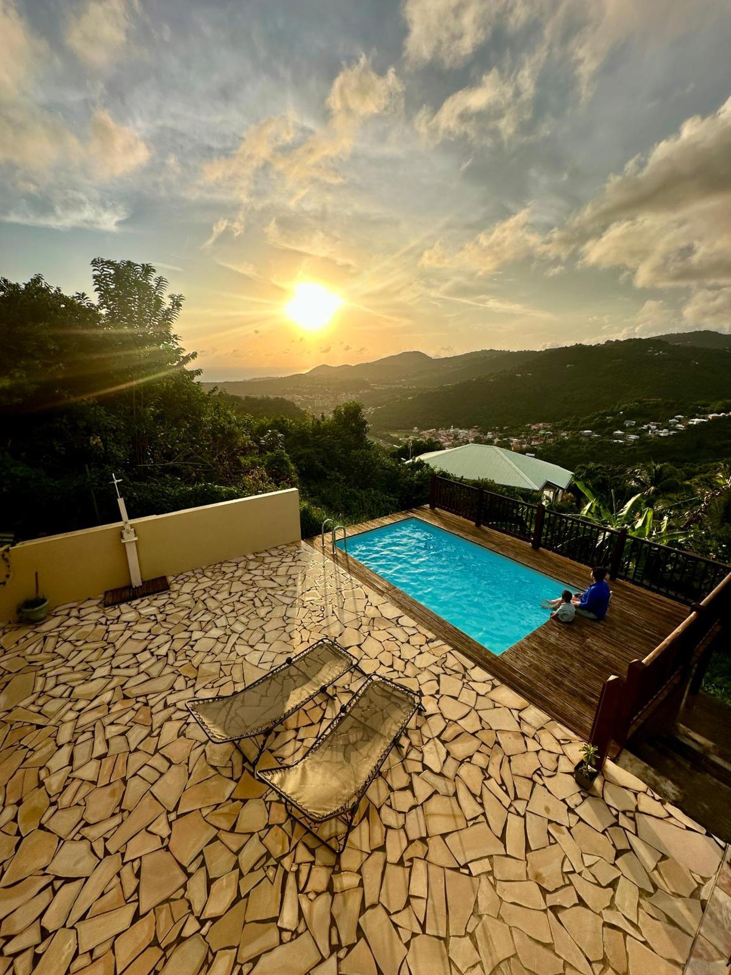 Jamora Guest house *