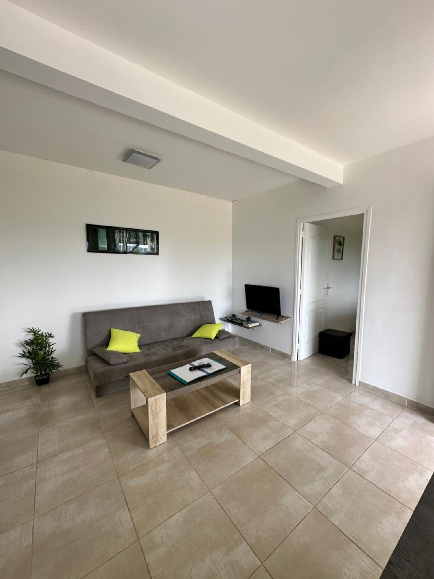 Guest house Jamora Riviere-Pilote