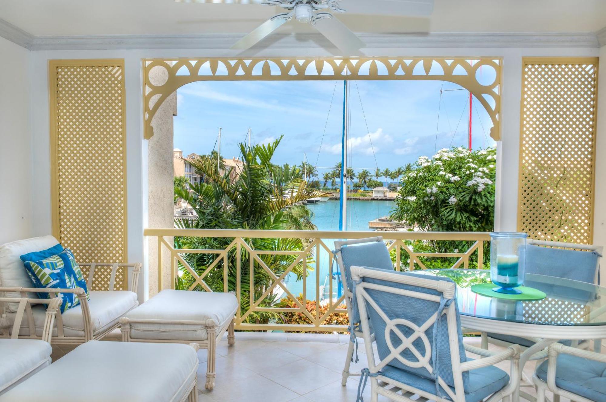 Port St. Charles 4*