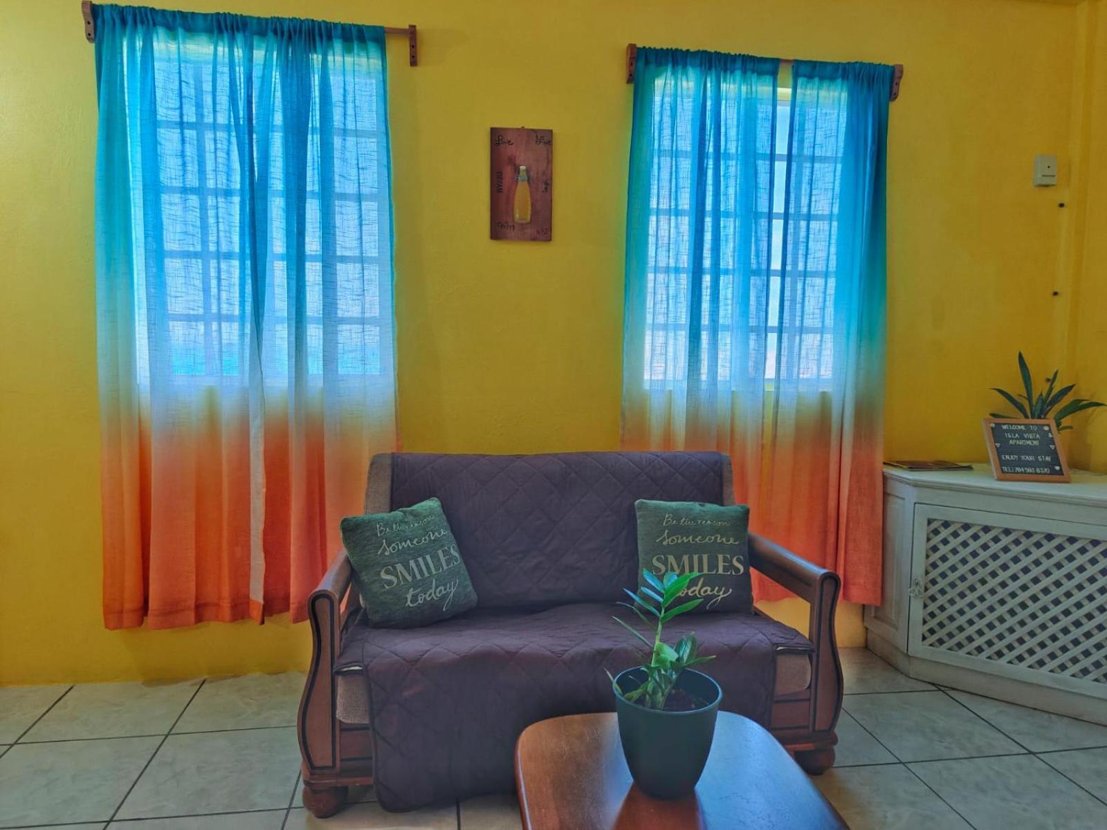 Isla Vista Canouan Apartment