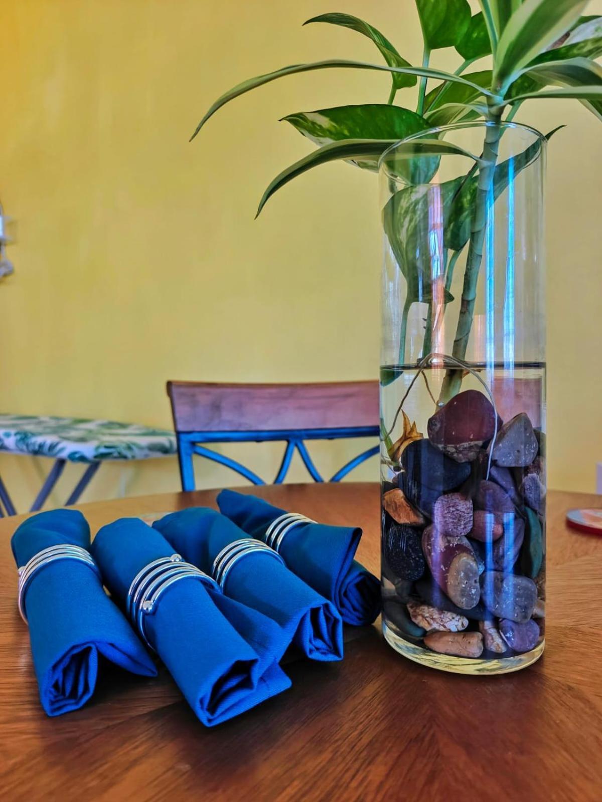 Isla Vista Canouan Apartment *