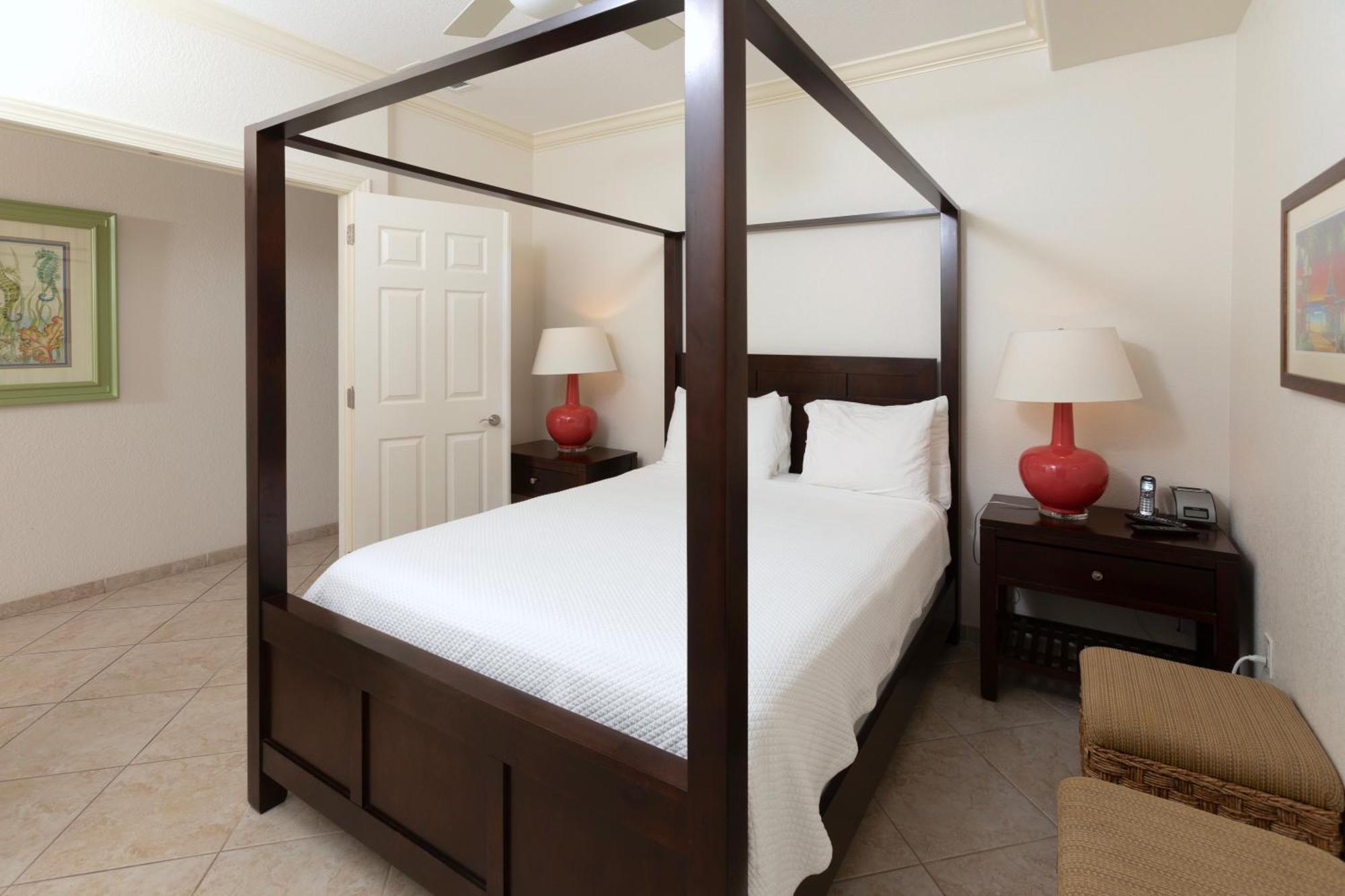Apartment South Bay Club 2