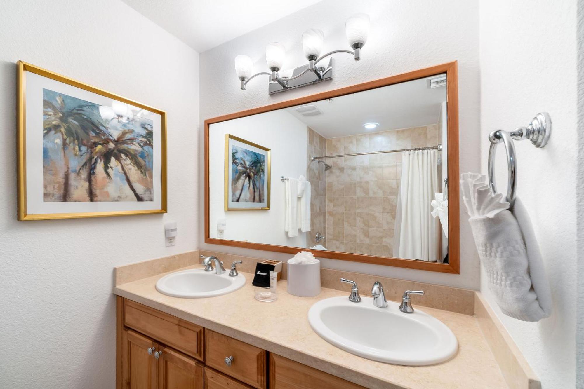South Bay Club 8 - 2 Bedroom 2 Bathroom Unit George Town