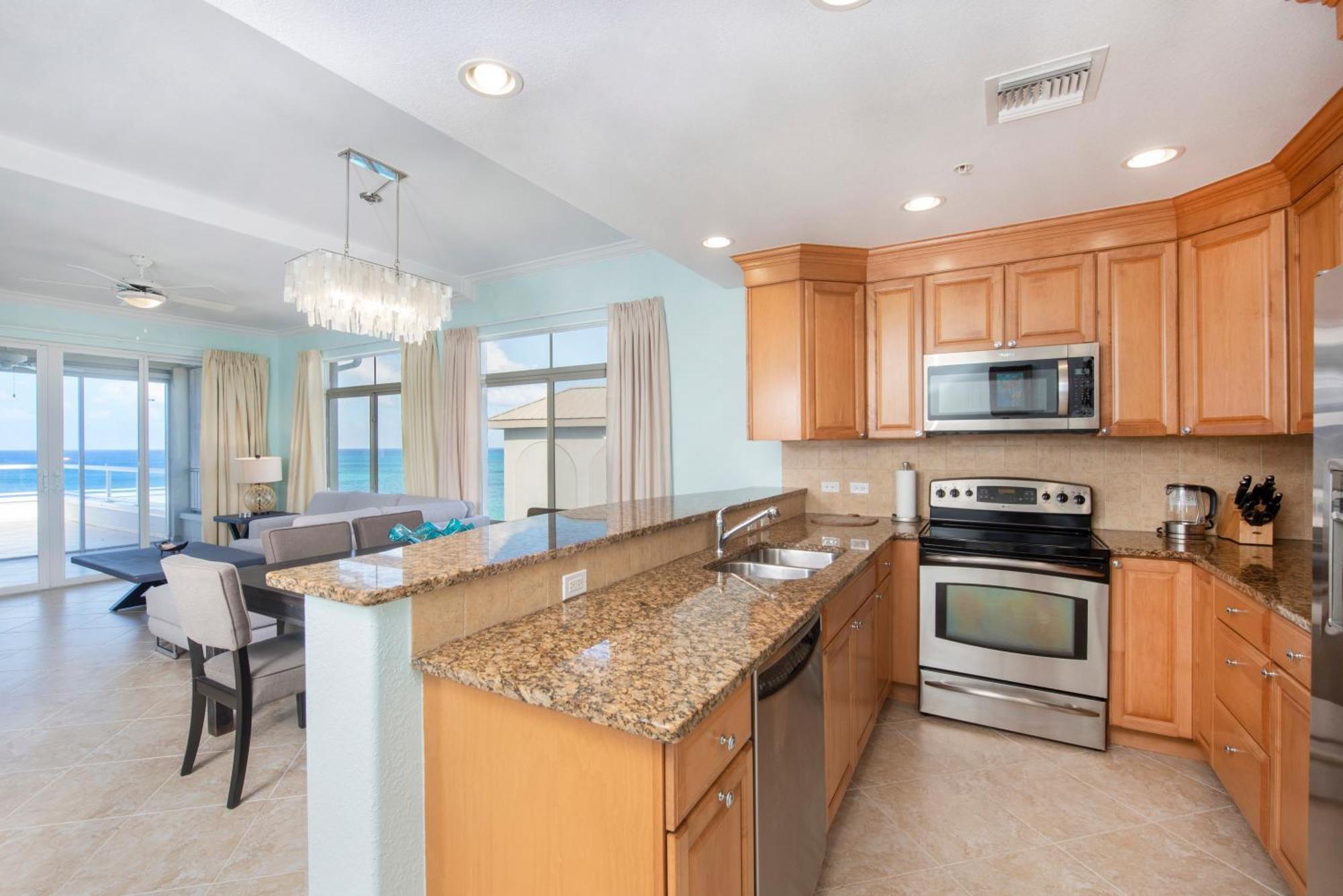 Apartment South Bay Club 30 - 3 Bedroom 2 Bathroom Unit *