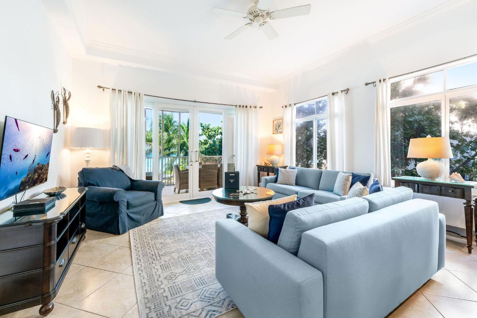 South Bay Club 8 - 2 Bedroom 2 Bathroom Unit Apartment *