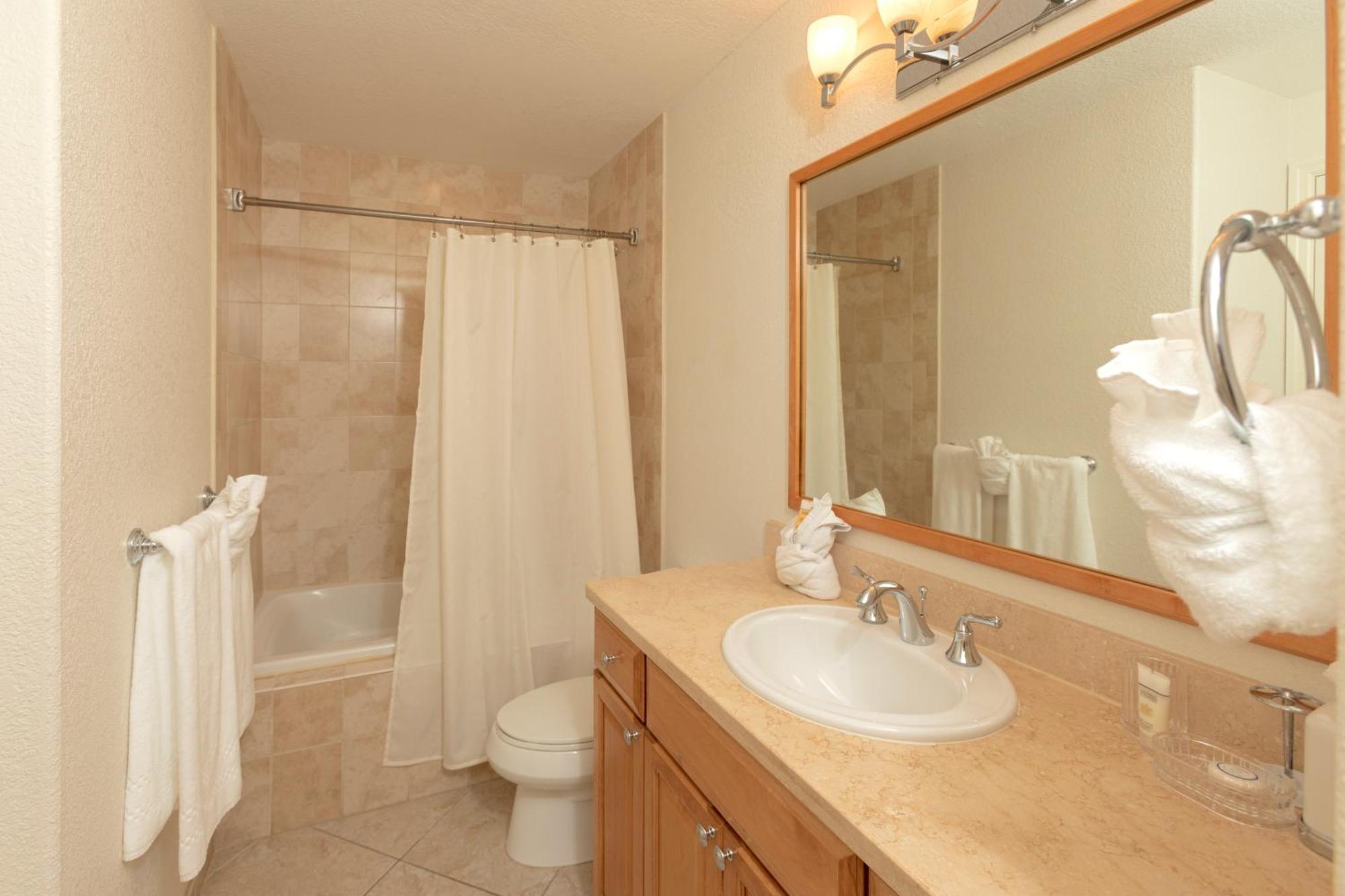 South Bay Club 2 Apartment George Town