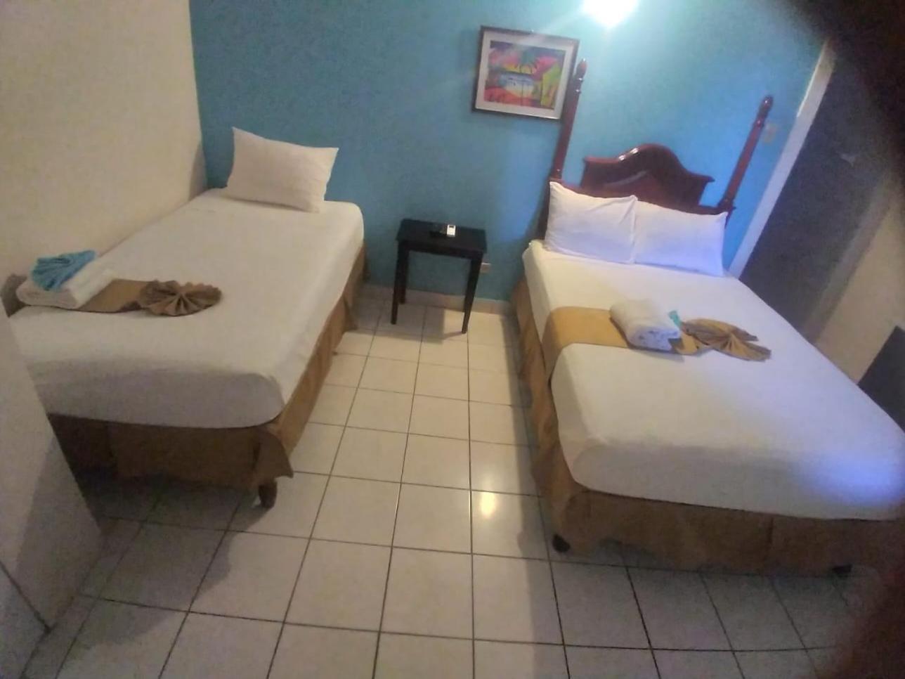 Guest house Palm Bay & Restaurant Montego Bay