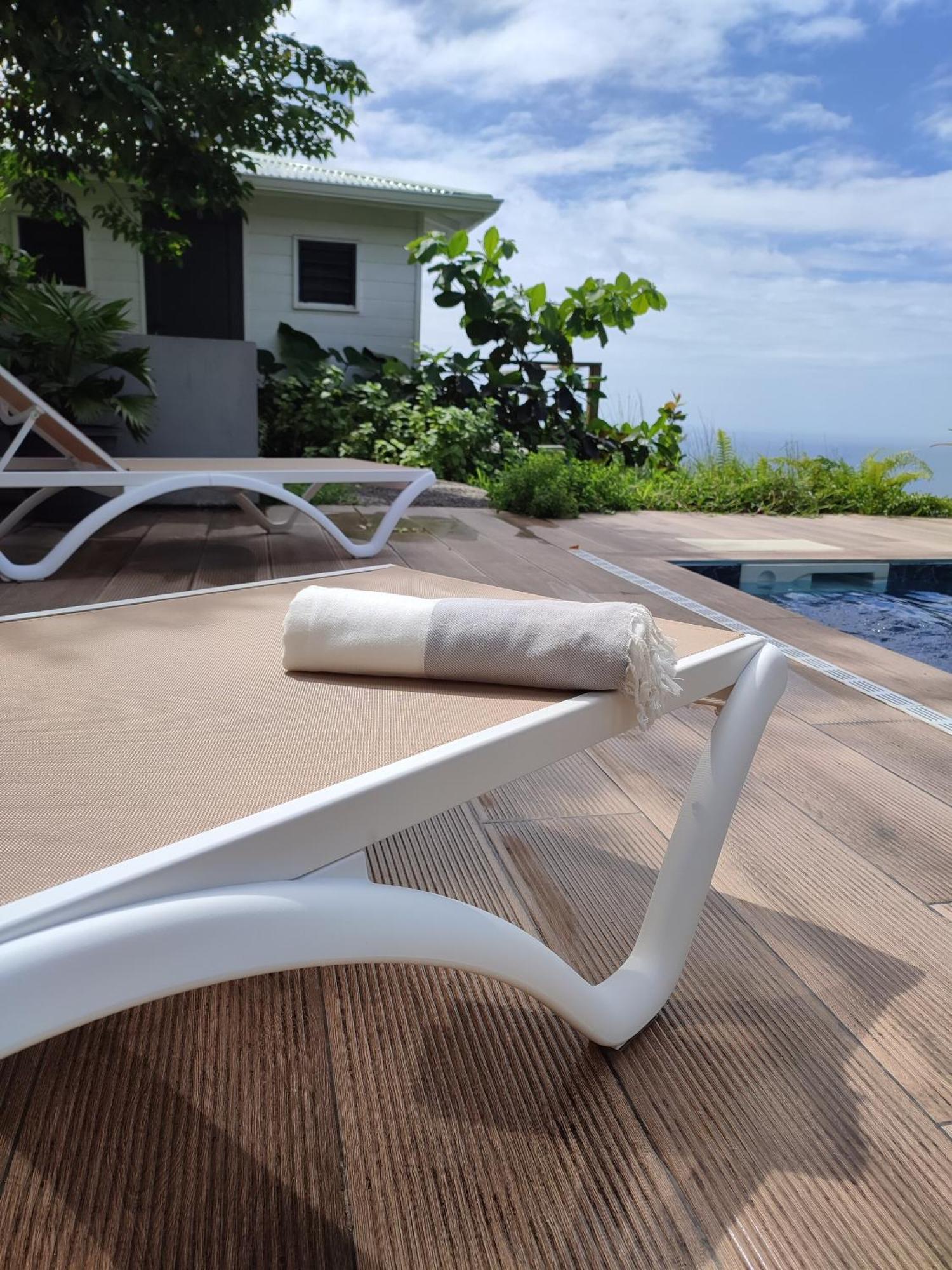Villanolis Martinique