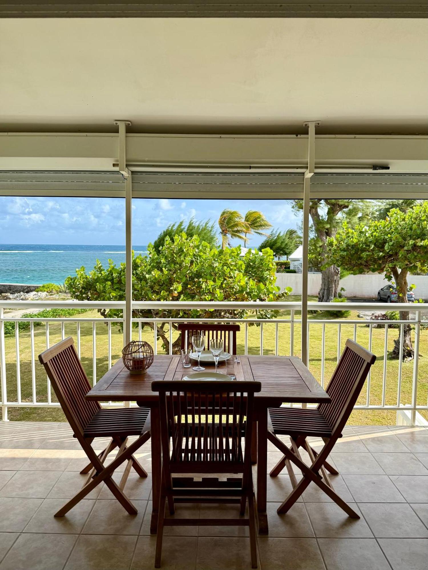 T2 Vue Avec Acces Direct Lagon Et 5 Min * Sainte-Anne (Grande-Terre)