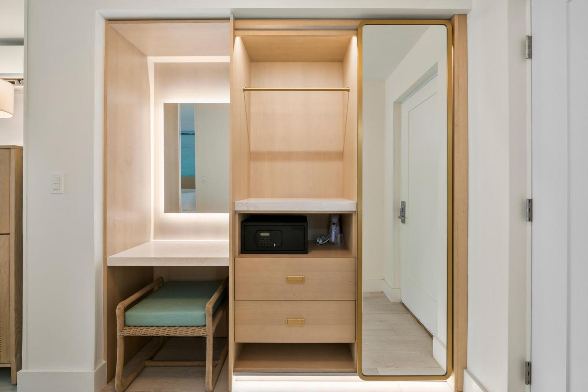 Peace And Plenty Hotel 3*