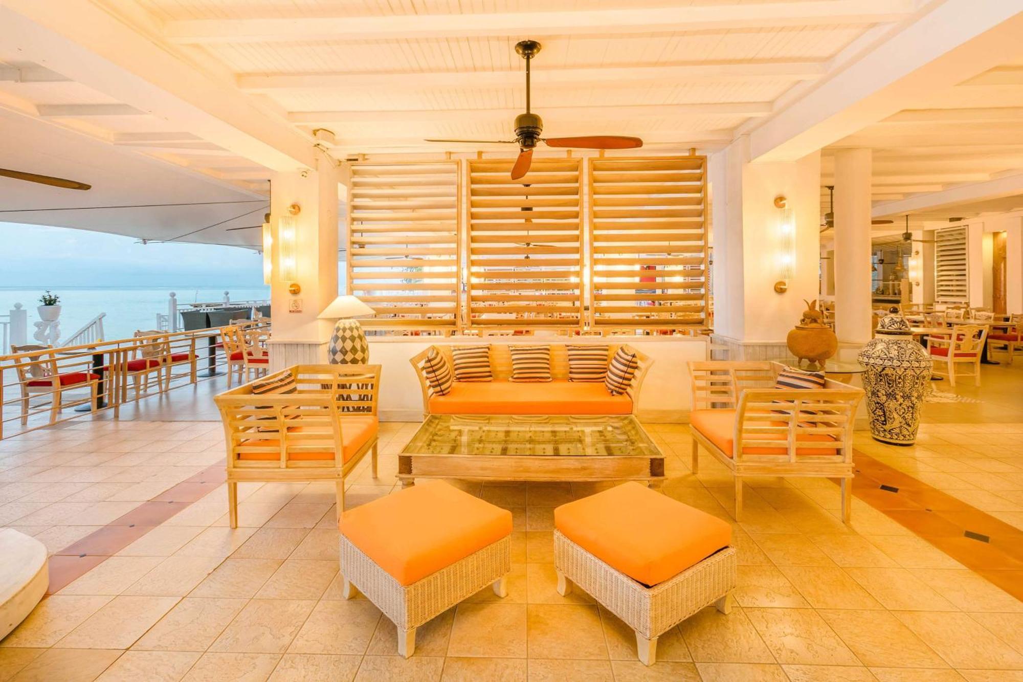 Grand Decameron Montego Beach, A Trademark All-inclusive 3* Montego Bay