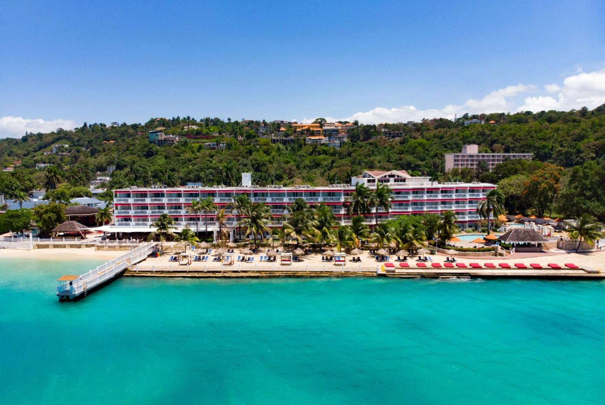 Resort Grand Decameron Montego Beach, A Trademark All-inclusive