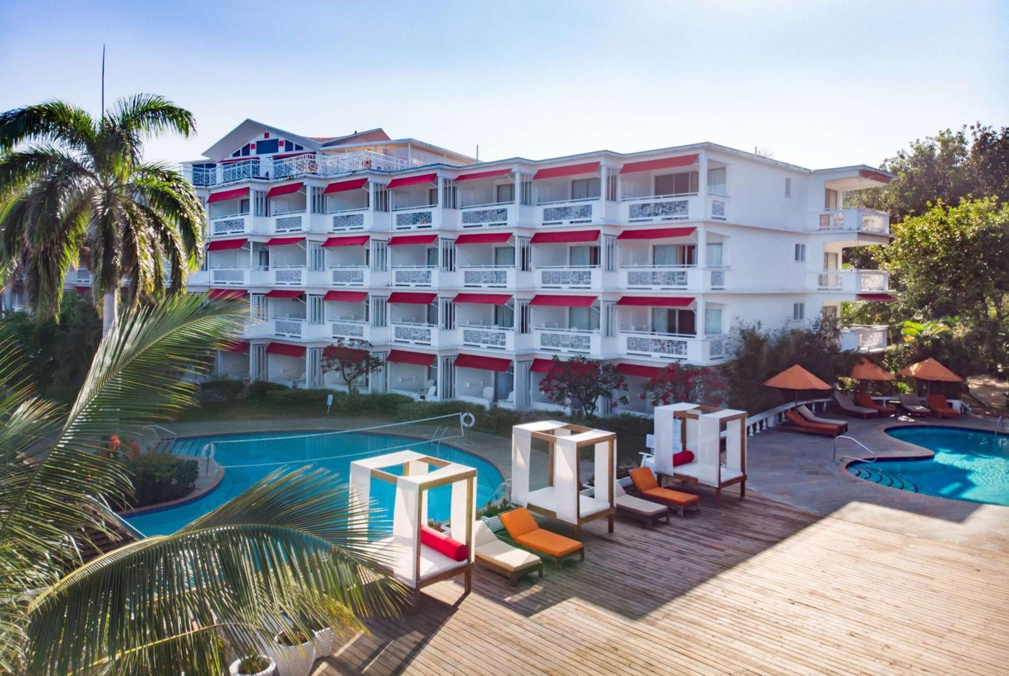 Resort Grand Decameron Montego Beach, A Trademark All-inclusive 3*