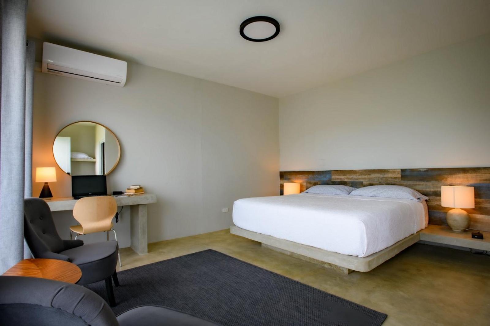 Club - Adults Only - Lgbt Friendly Hotel