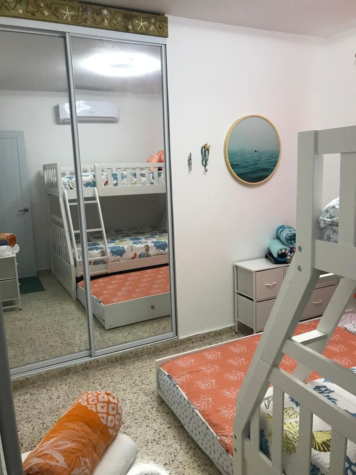 Mi Barca Su Casa * Isabela