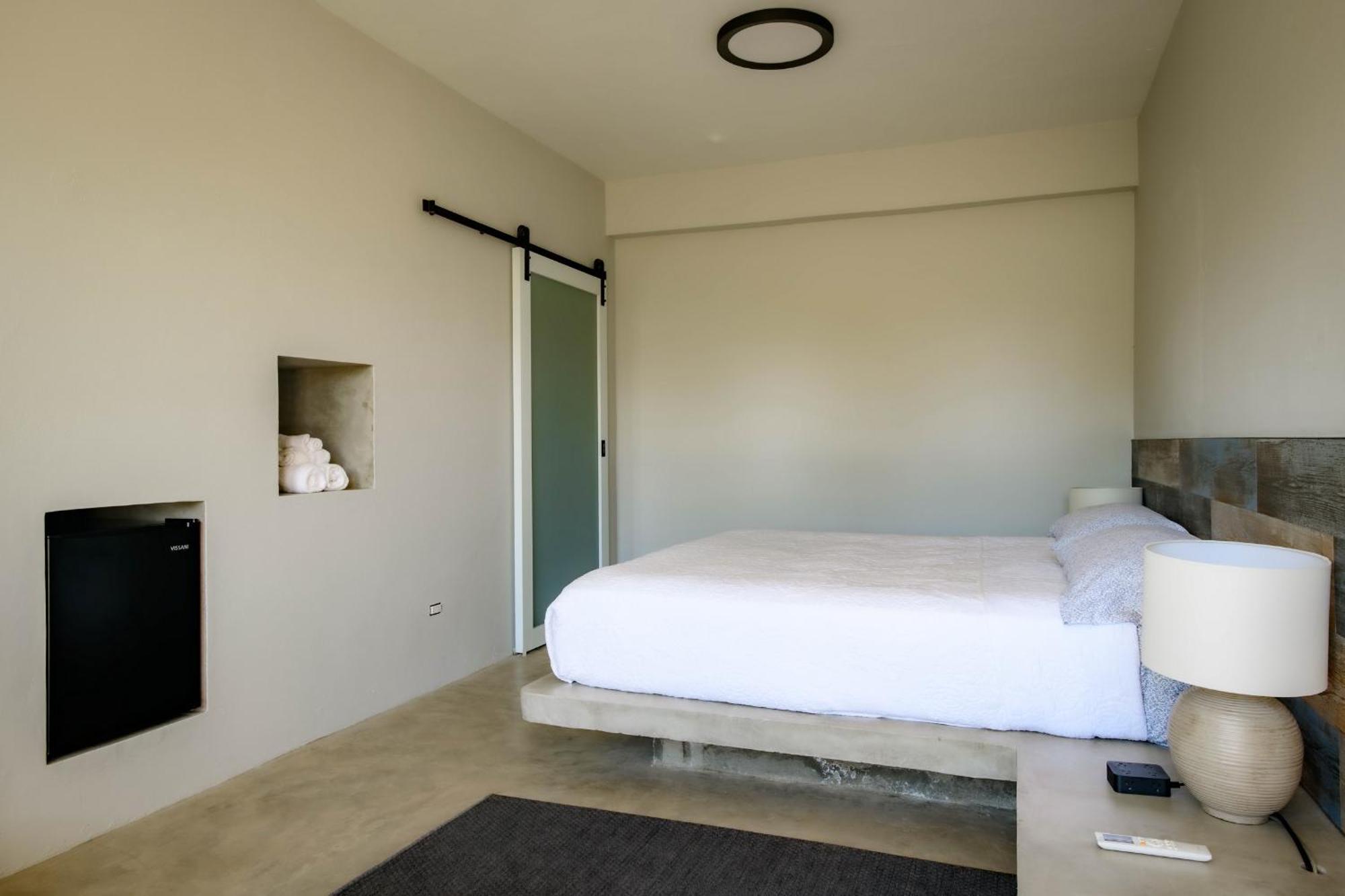 Club - Adults Only - Lgbt Friendly Hotel