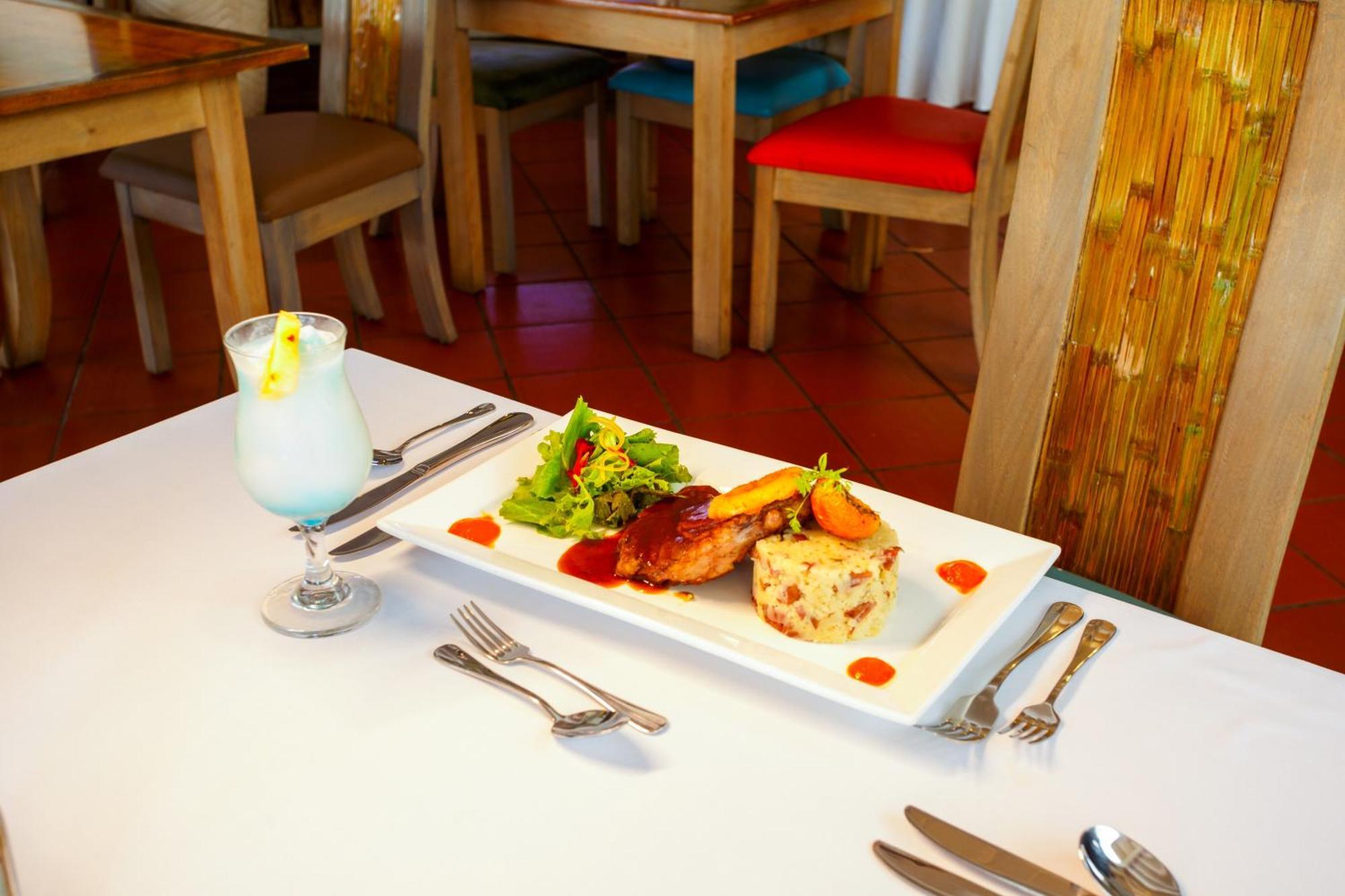 Blue Horizon Hotel Rockley