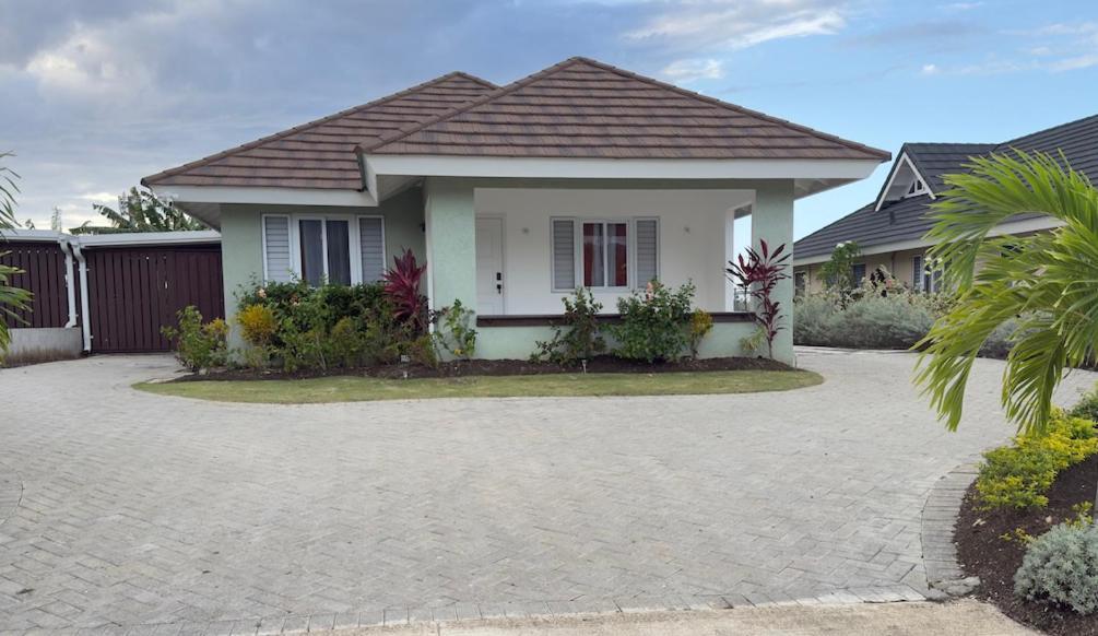 Aparthotel Jamnick Vacation Rentals - Richmond, St Ann, Jamaica *
