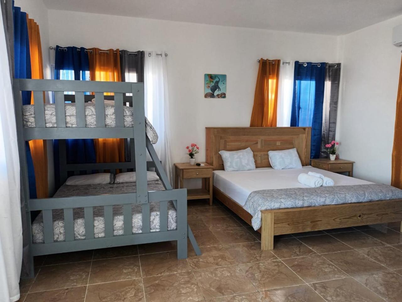 Hotel Vista Mar Malecon