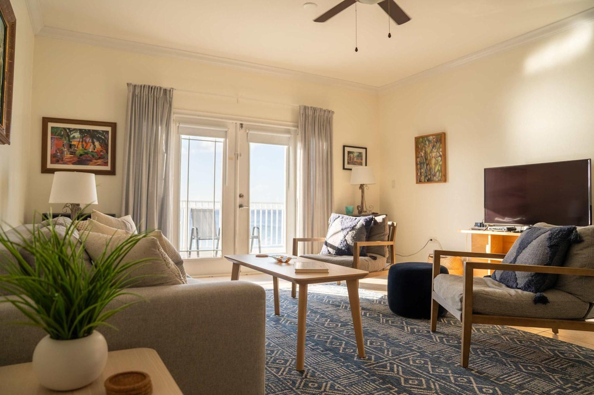 New Oceanfront In Holiday home *