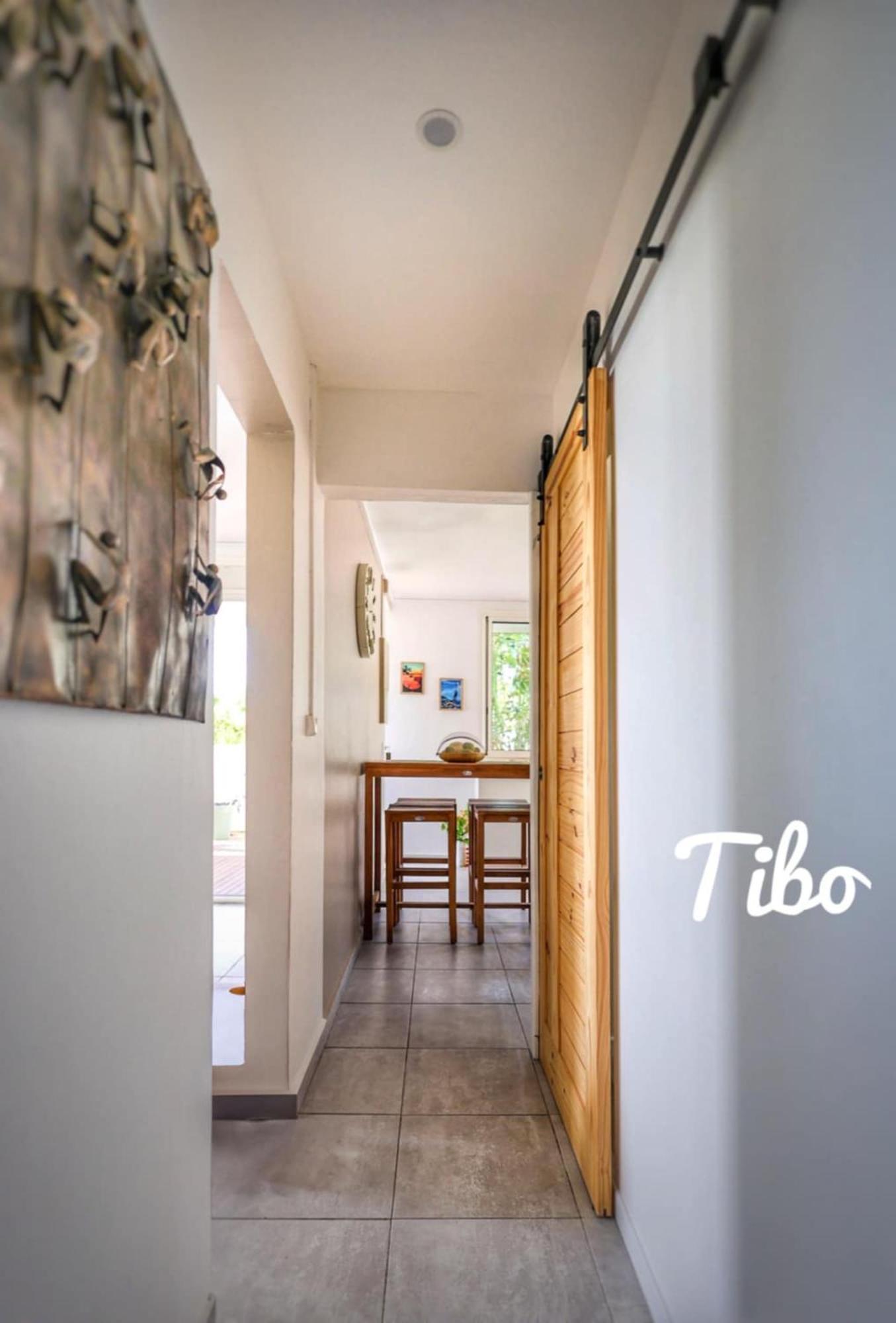 De Bel Bo & Bas De Tibo Acces *