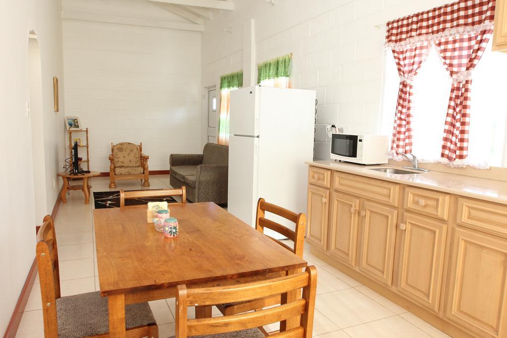 Date Palms Apartment