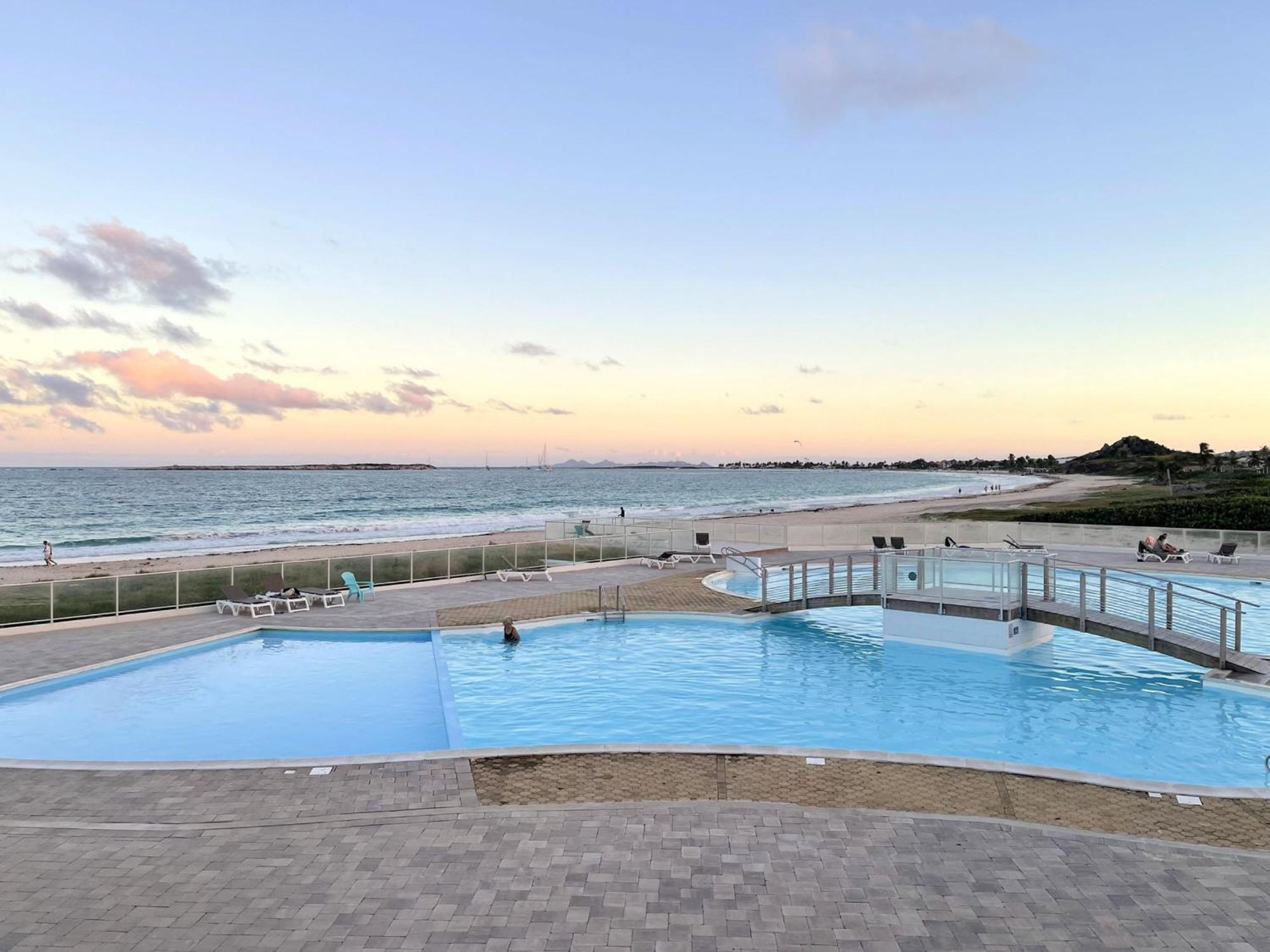 De Luxe Avec Piscine, Clim, Wi-fi - Proche - Fr-1-734-54 Marigot (Saint Martin)