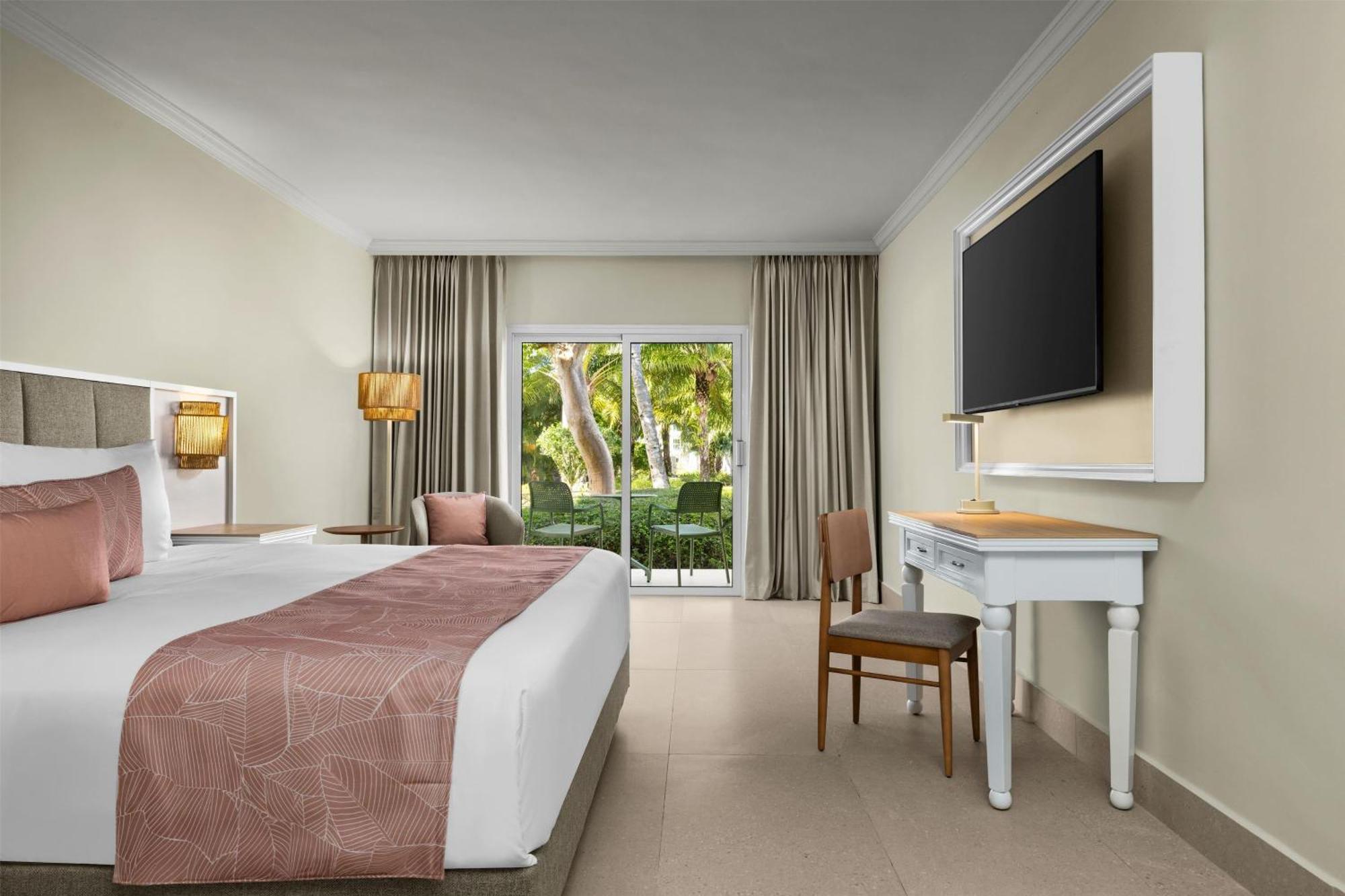 Wyndham Alltra Resort 5*