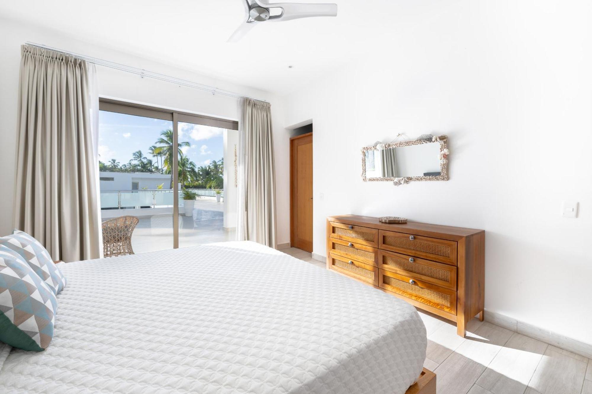 Calma, Luxury For Big Groups At The With Large Pool Las Terrenas