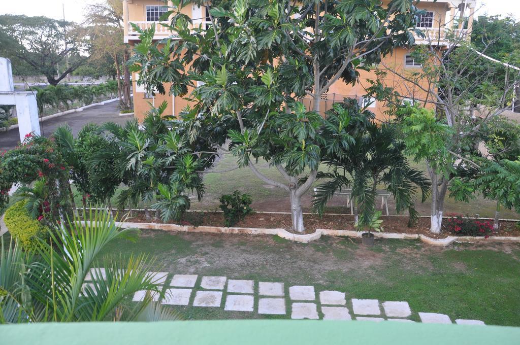 Mom's Village 2*