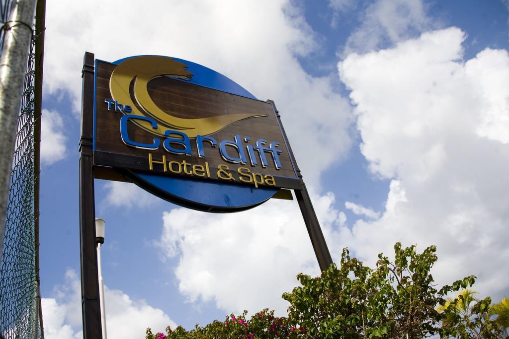 Cardiff And Hotel