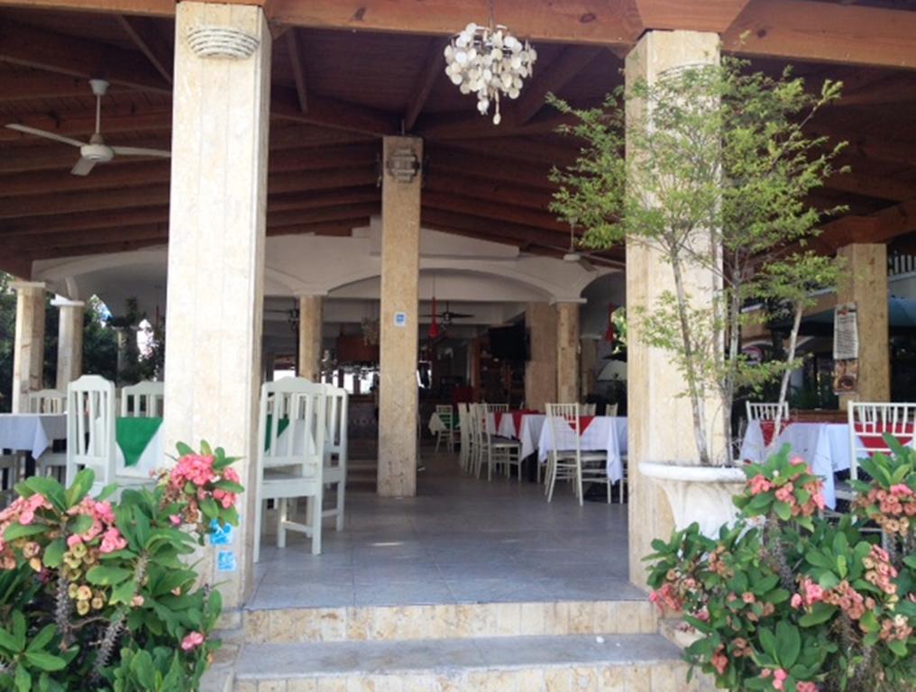 Plaza Real Hotel