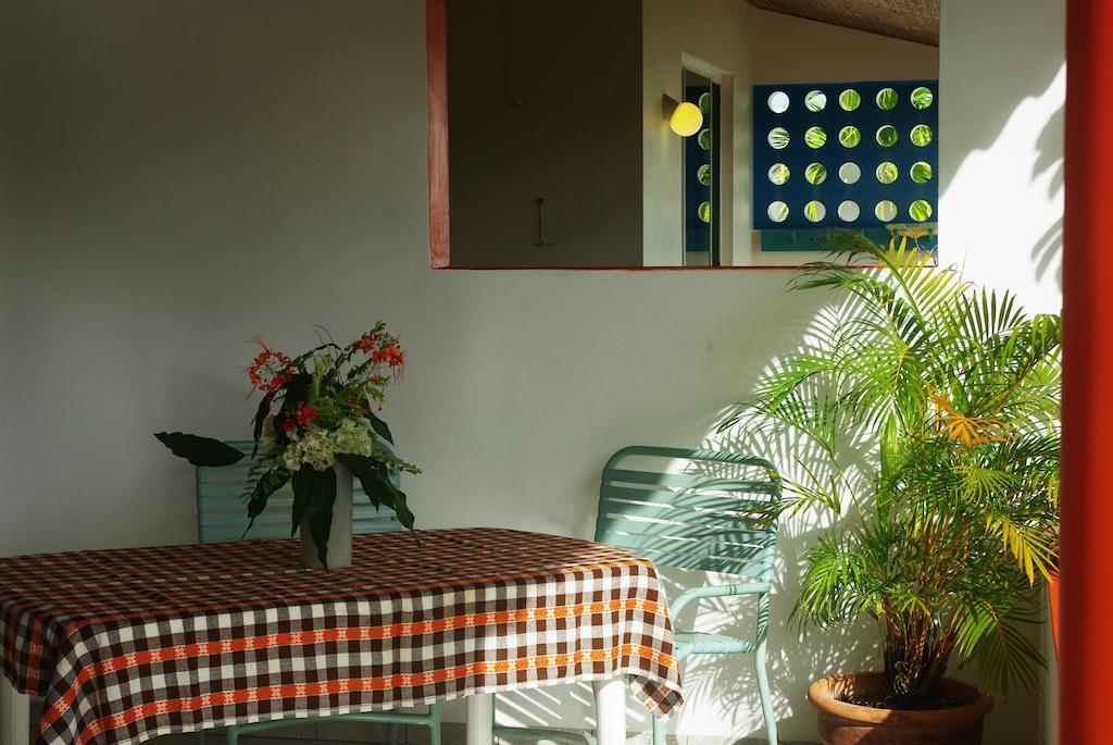 Happy Apartment *