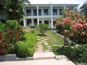 Hotel Paradise Brandon Hill