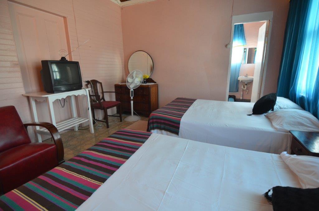 Guest house - *