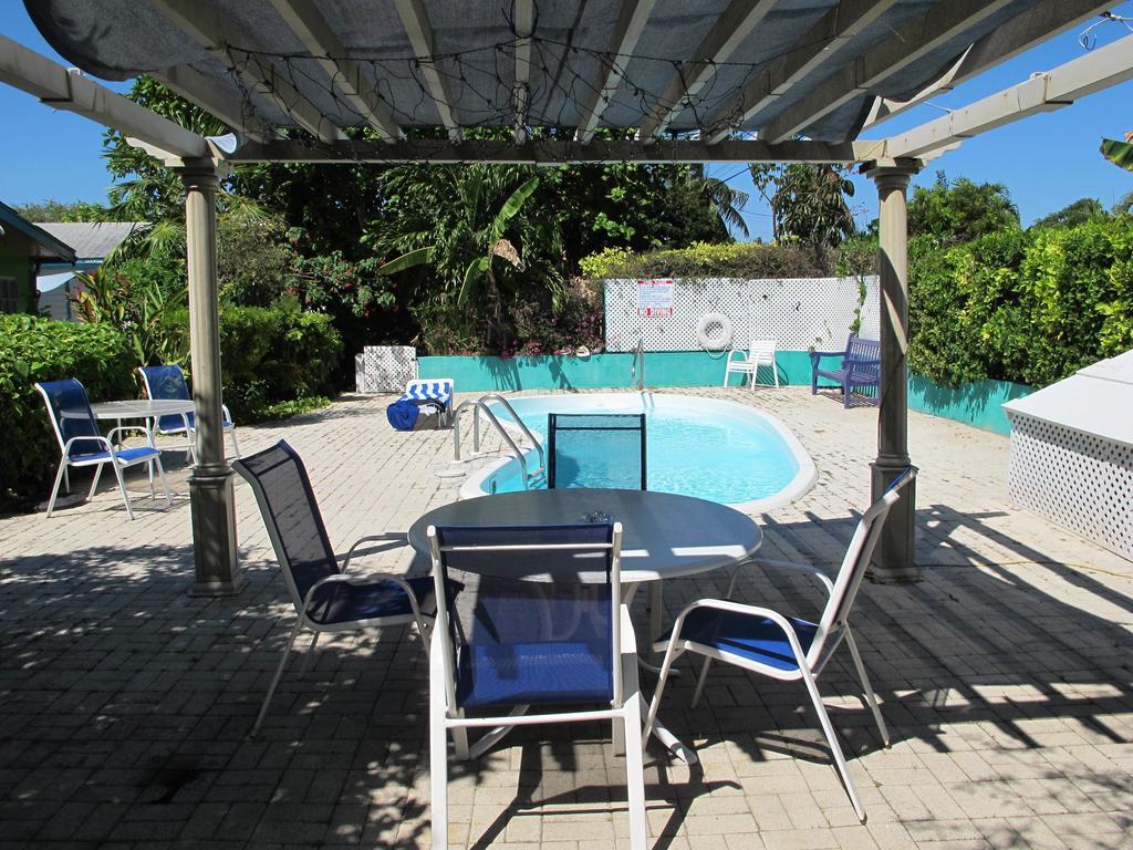 Inn Eldemire's Tropical Island 3*