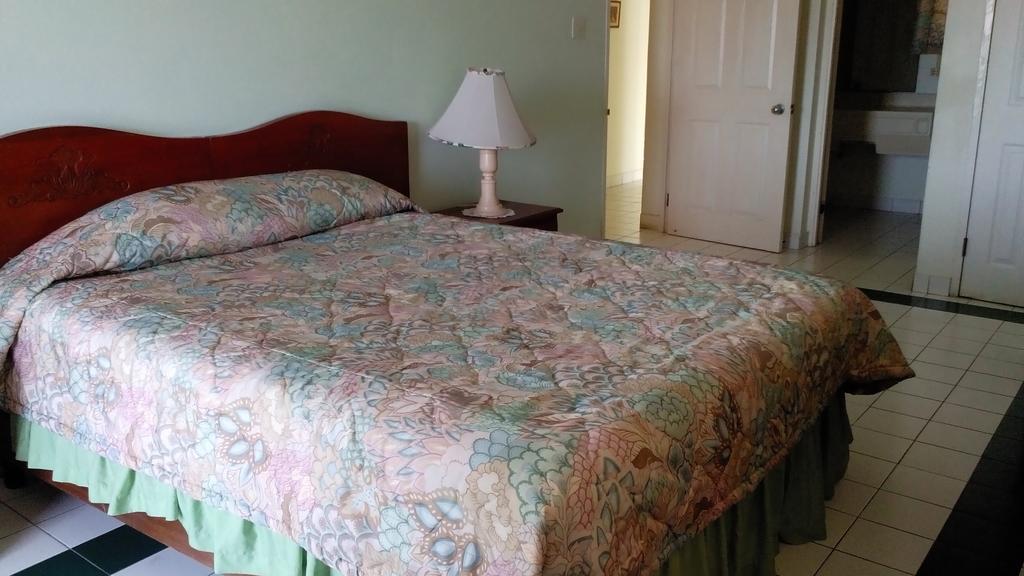 Hotel Relax Montego Bay