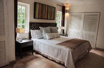 Number 1 Queens Hotel 3*