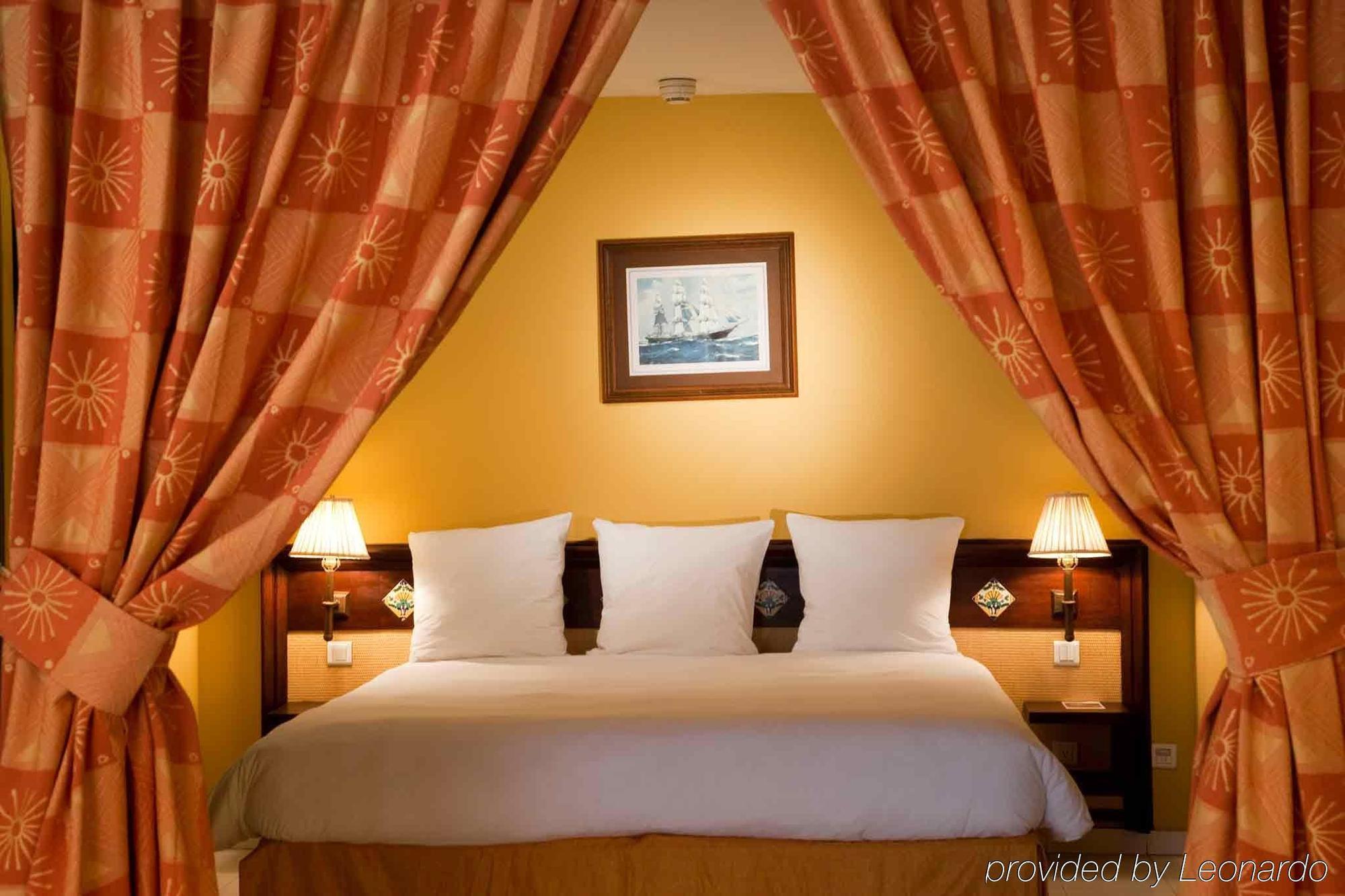 Novus Plaza Hodelpa Hotel 3*