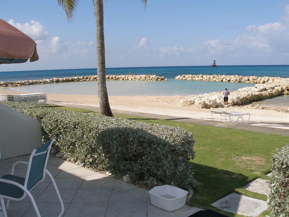 #207 Sunset Cove Seven Mile Apartment *