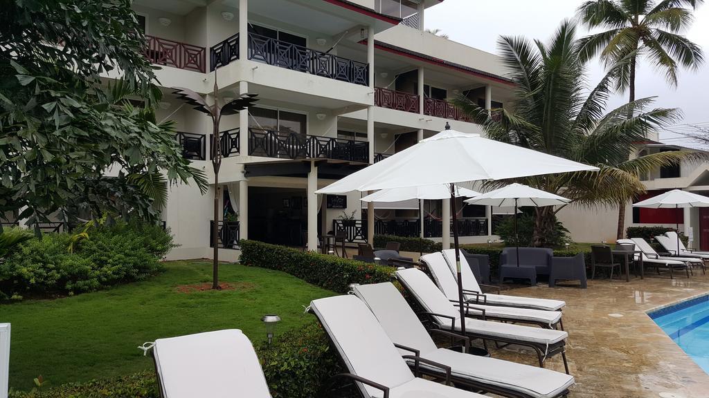 Savoy Boutique 4*